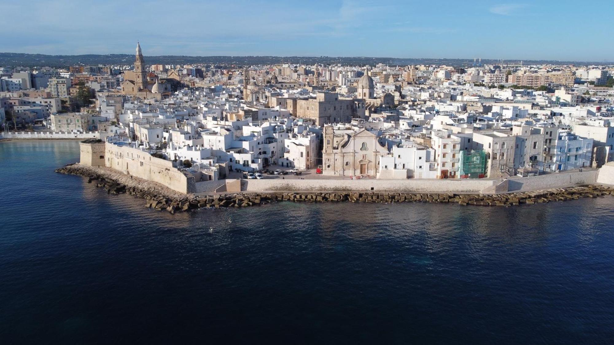 Palazzo Stapane Home Suite 9 - Luxury Living Monopoli Exteriör bild