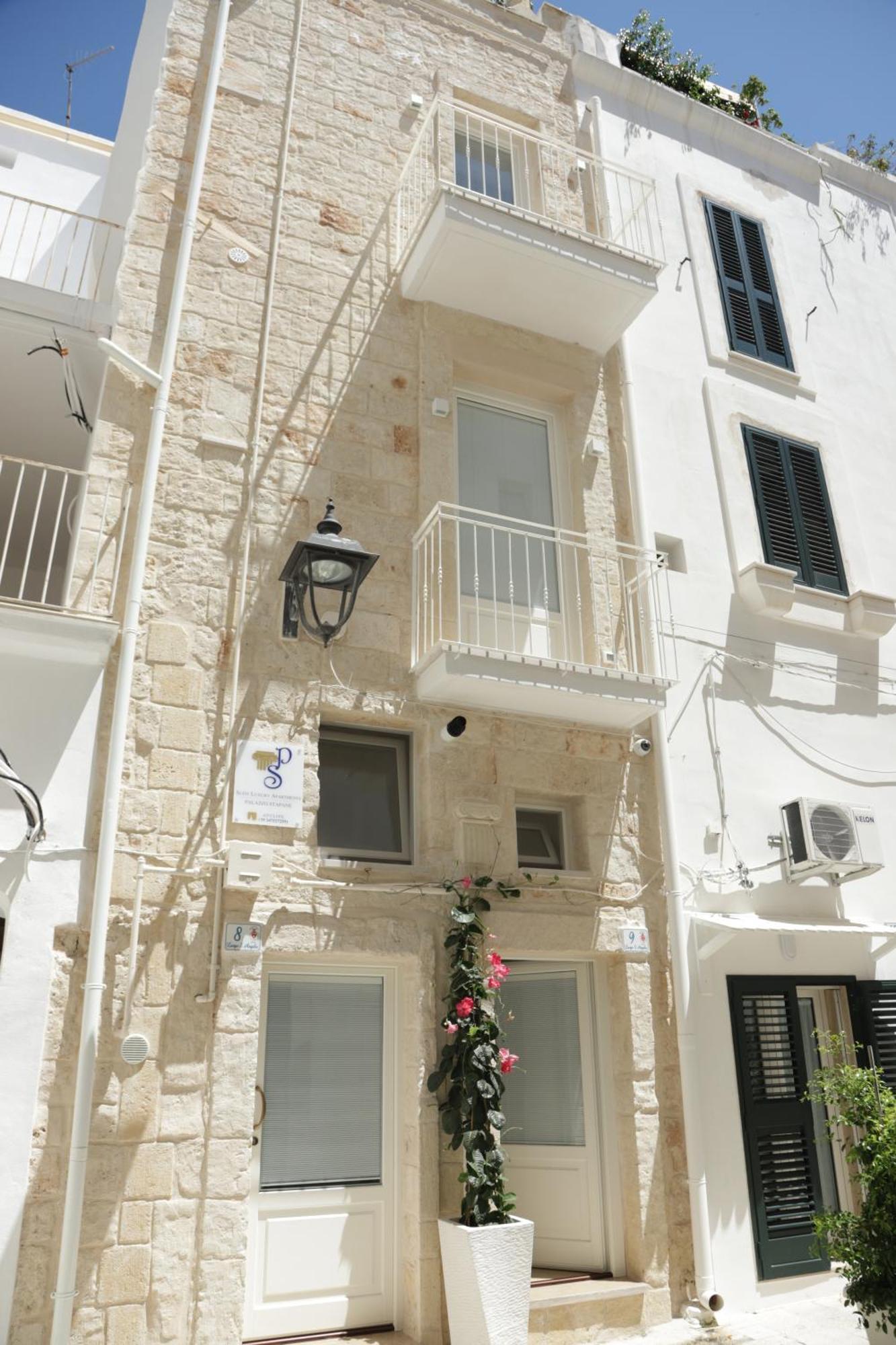 Palazzo Stapane Home Suite 9 - Luxury Living Monopoli Exteriör bild