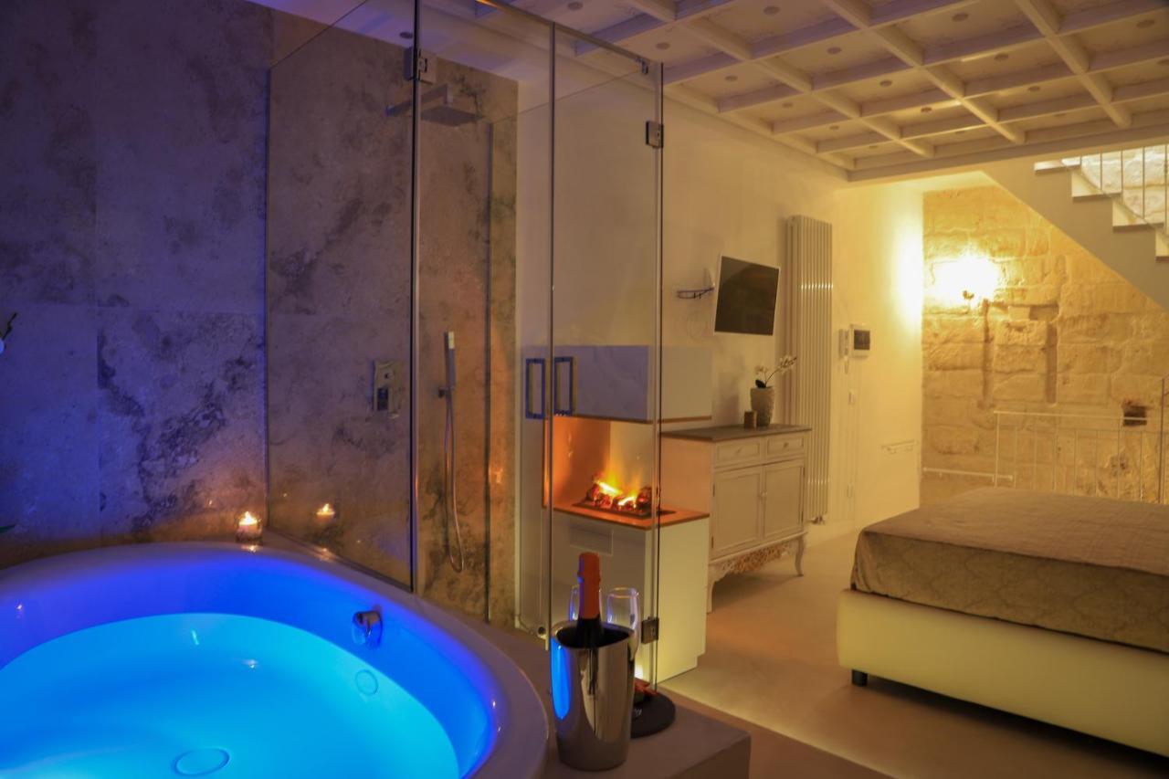 Palazzo Stapane Home Suite 9 - Luxury Living Monopoli Exteriör bild