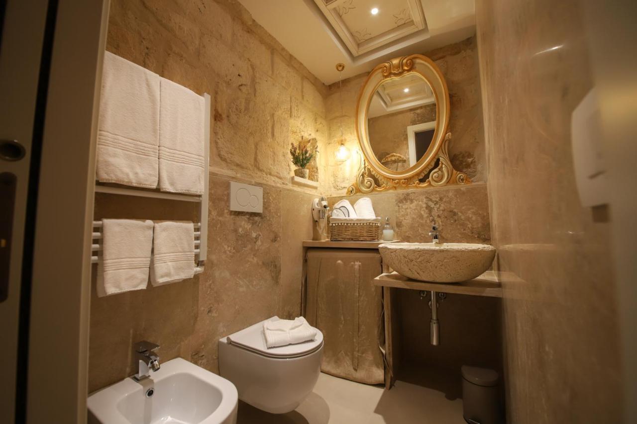 Palazzo Stapane Home Suite 9 - Luxury Living Monopoli Exteriör bild